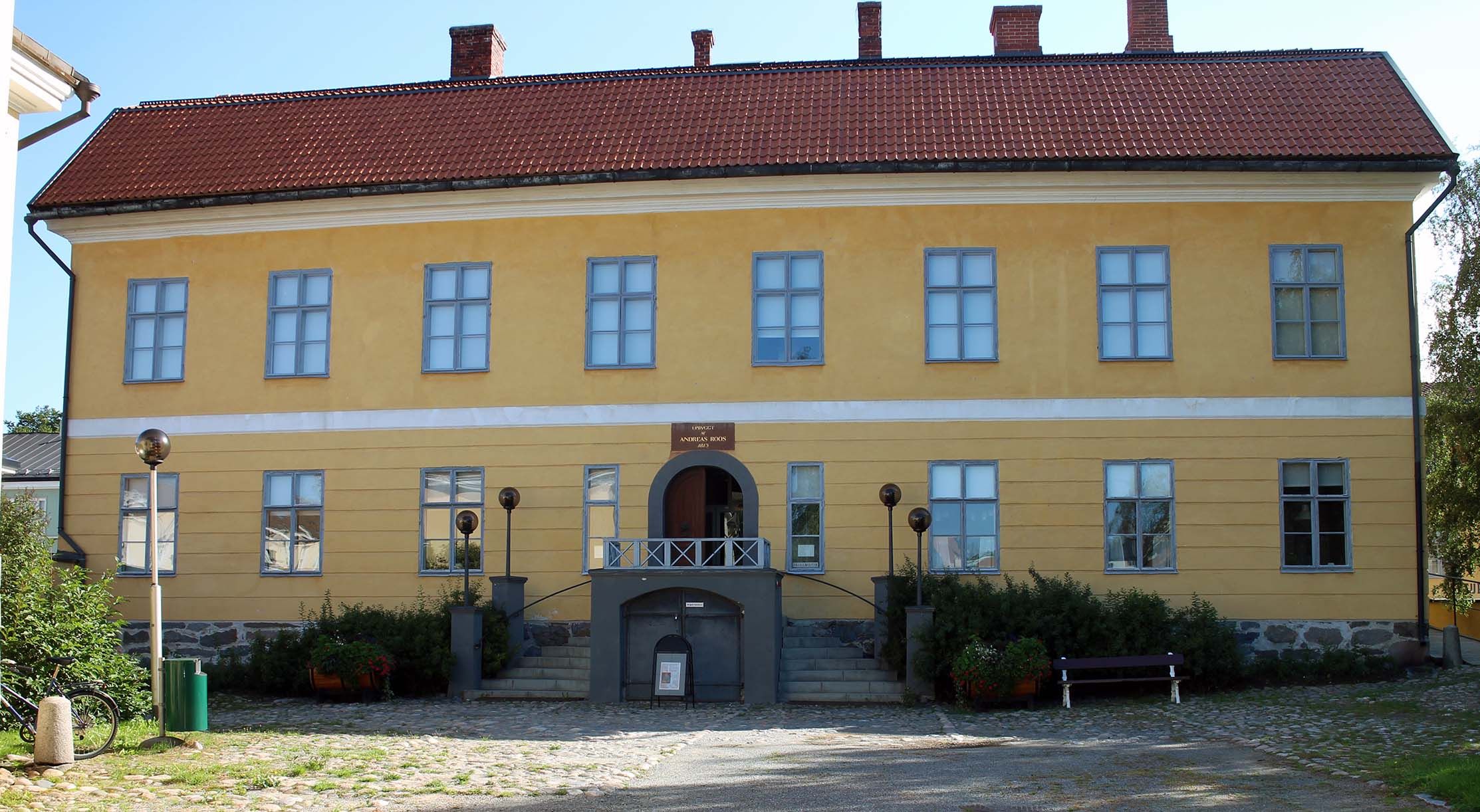Bild på K.H.Renlunds museum i Karleby – Rooska gården